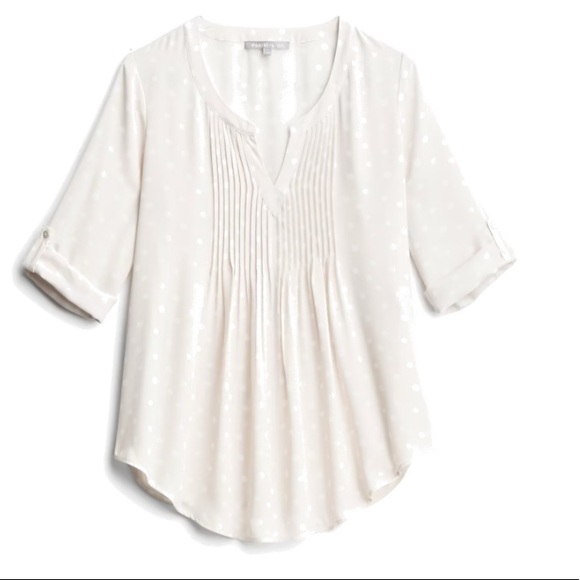 Daniel Rainn Maternity. Pistacia Split neck flowy maternity blouse - Picture 1 of 5